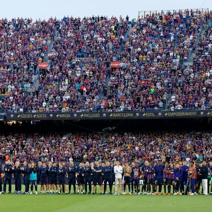 قبل 909 أيام في كامب نو.. طرد وإصابة خطيرة وثنائية للزجاجي