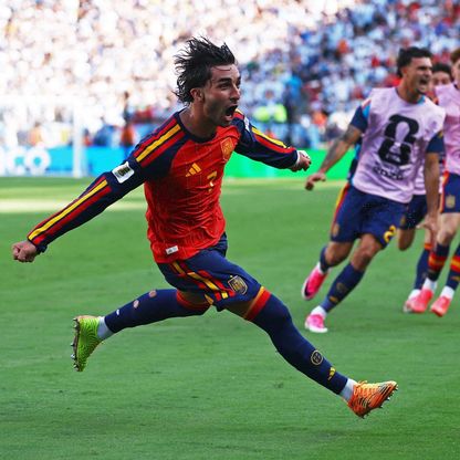 برشلونة يعلن انتقال فيران توريس إلى باريس سان جيرمان