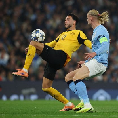 غلطة سراي يجري محادثات لضم الجزائري رامي بن سبعيني