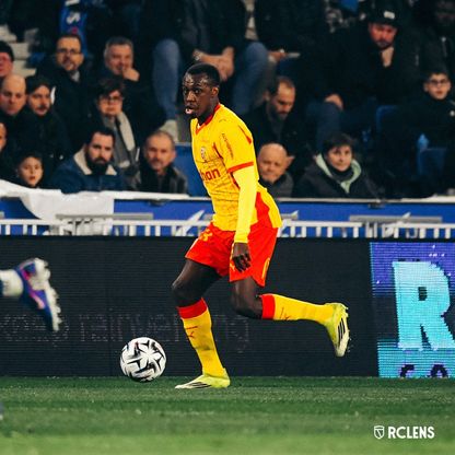 بمشاركة سعود عبد الحميد.. لانس وستراسبورغ يتعادلان بالدوري الفرنسي