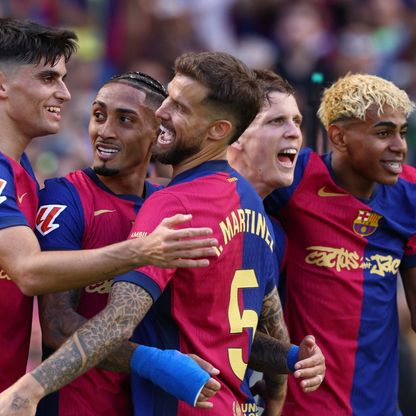 كم نقطة يحتاجها برشلونة للتتويج بالدوري الإسباني؟