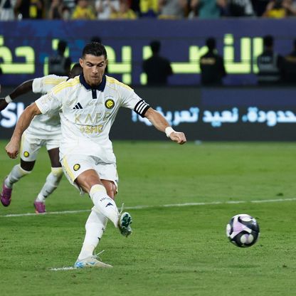 شاهد.. دوران ورونالدو يقودان النصر لفوز متأخر على الخليج