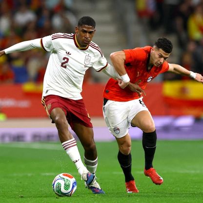 مصر تصمد أمام إسبانيا وتجبرها على التعادل السلبي