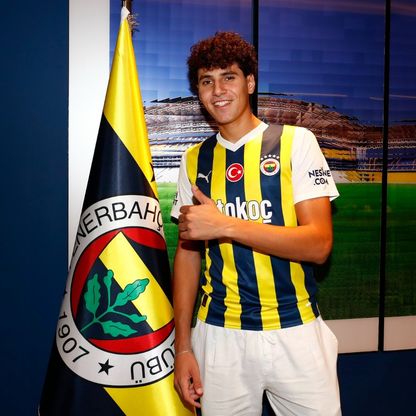 بعد صلاح وصبري.. مورينيو يطيح بلاعب مصري جديد