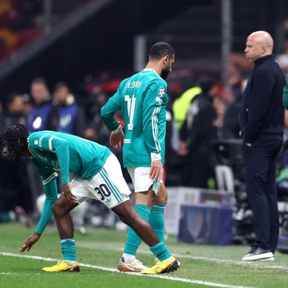 محمد صلاح بديلاً وريو نغوموها يقود تشكيلة ليفربول أمام توتنهام