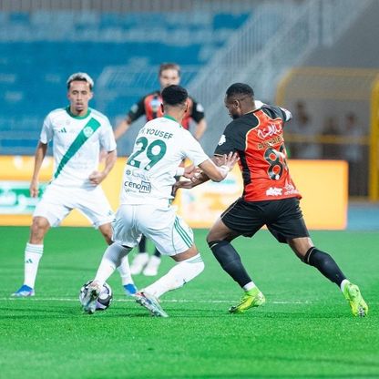 عبد الإله الخيبري الأفضل وتيدي أوكو الأسوأ في مباراة الرياض والأهلي