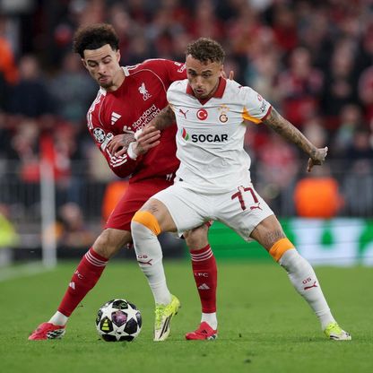 غلطة سراي يقاضي ليفربول بعد "قطع إصبع" لاعبه و"يويفا" يحقق