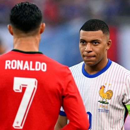 مبابي يوضح سبب رفضه اللعب لريال مدريد في حقبة كريستيانو رونالدو وحقيقة خلافه مع فينيسيوس