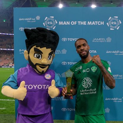 إيفان توني الأفضل ورونالدو بين الأسوأ في كلاسيكو الأهلي والنصر