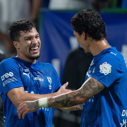 الفوز الأكبر.. الهلال يقسو على الاتفاق ويقترب من النصر