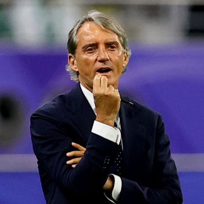 مانشيني يؤكد أن الصعوبات بمواجهة السعودية وعمان طبيعية