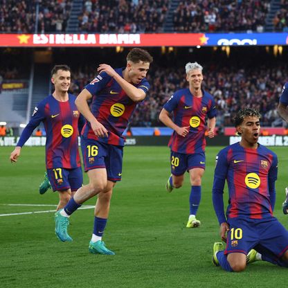 "عرض مغرٍ" من الدوري السعودي للاعب وسط برشلونة