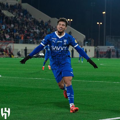 ماركوس ليوناردو هداف الهلال يقترب من العودة للدوري البرازيلي
