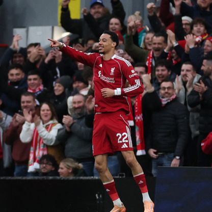 إيكيتيكي يتقدم لليفربول على برايتون بأسرع هدف في الموسم