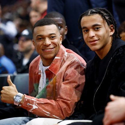 شقيق مبابي: كيليان أراد التشبّه برونالدو وحلق شعره مثل زيدان