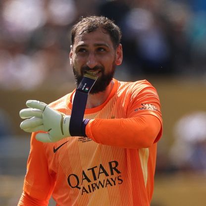 رسمياً.. باريس سان جيرمان يستبعد دوناروما من السوبر الأوروبي