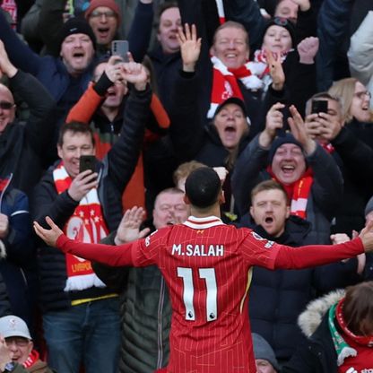 محمد صلاح يعود لتشكيلة ليفربول الأساسية في موقعة بورنموث