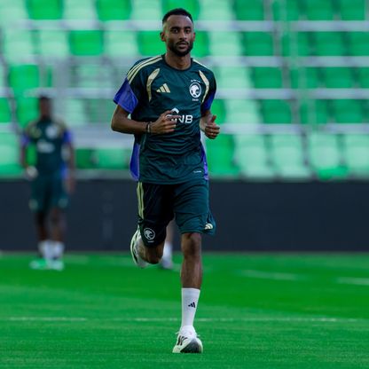 متعب الحربي يتحدى أوروغواي: السعودية تلعب للفوز
