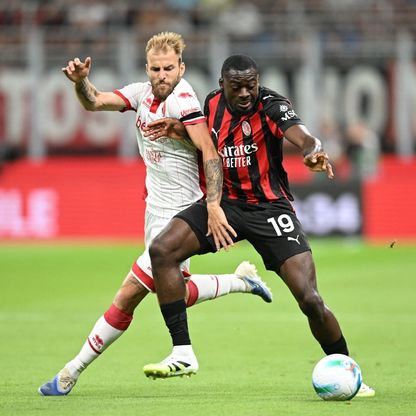 الأهلي السعودي يطارد نجم ميلان بعد تعثر ضم لوكاتيلي وزكريا