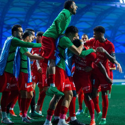 شباب الأهلي يهزم الشارقة ويبلغ نصف نهائي كأس الإمارات