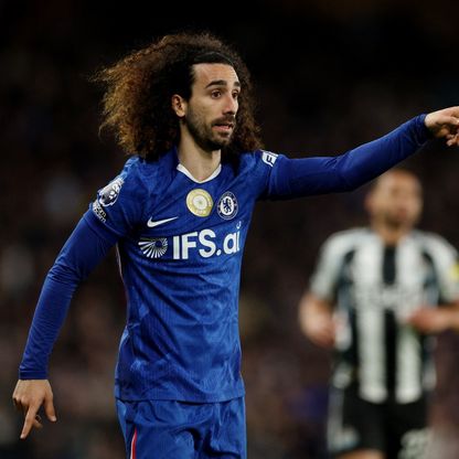 كوكوريا يهاجم إدارة تشيلسي بسبب إقالة المدرب ماريسكا