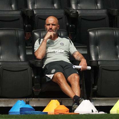 ماريسكا لا يستبعد رحيل نيكولاس جاكسون.. ويستهدف راحة أكبر