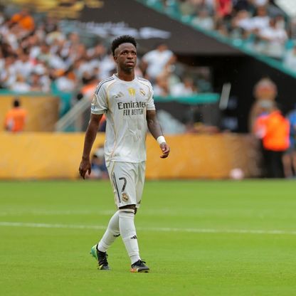 "مبابي" سر تعثر المفاوضات بين فينيسيوس وريال مدريد