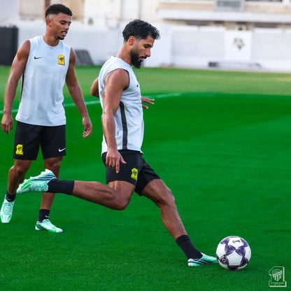 الأهداف الرأسية سلاح ذو حدين في مباراة الاتحاد والشباب بالدوري السعودي