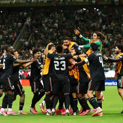 المكسيك تبلغ دور 32 بكأس العالم بعد الفوز على كوريا بهدف رومو