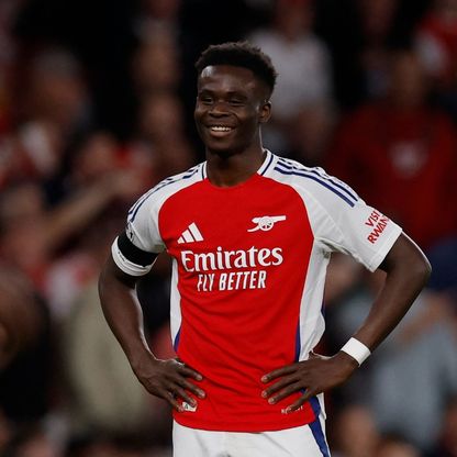 ساكا: أرتيتا يتطور بفضل التقلبات.. وإيزي اندمج سريعاً