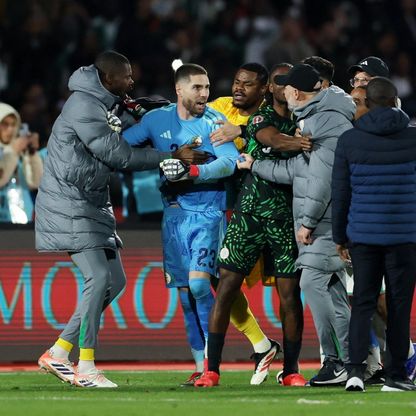 الاتحاد الإفريقي يعاقب زيدان وبلغالي ويُغرم الجزائر 100 ألف دولار