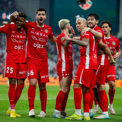 شباب الأهلي يقهر الشارقة ويحصد ثنائية الدوري والكأس بالإمارات