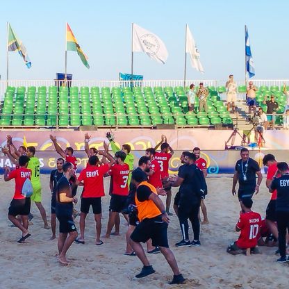 مصر تسحق غانا في افتتاح كأس إفريقيا للكرة الشاطئية