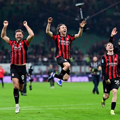 ميلان يكرّر سيناريو 2010-2011 أمام إنتر فهل يتوّج باللقب مجدّداً؟