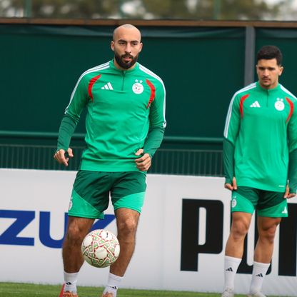 عبدلي يشعل المنافسة بين مارسيليا وليون ويخطف الأنظار قبل لقاء الجزائر