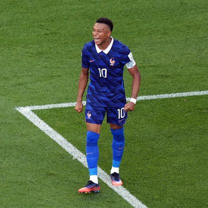 نائبة باراغواي تواصل شتم مبابي ورئيس الكونغرس يطالبها بالتزام الصمت