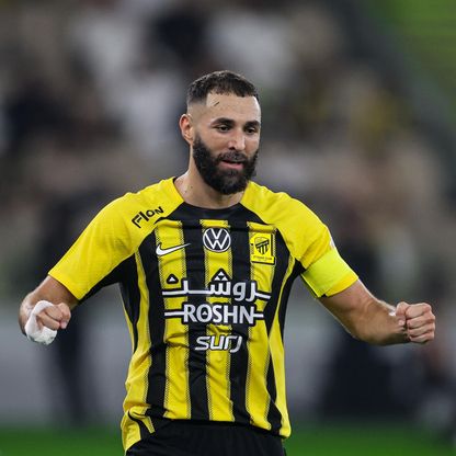 الاتحاد يدك شباك الرائد ويلحق بالهلال في صدارة دوري روشن