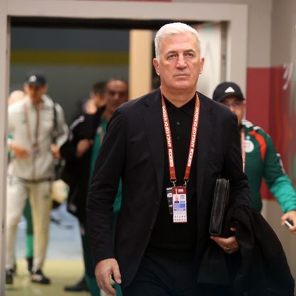 بيتكوفيتش يشيد ببدلاء الجزائر ويصف الكونغو بالمنافس "الخطير"