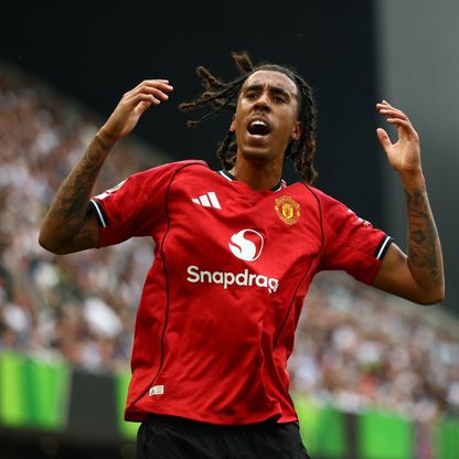 يورو يعوض مارتينيز في تشكيلة مانشستر يونايتد الأساسية ضد إيفرتون