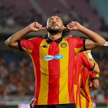 احتفال يوسف بلايلي نجم الترجي الرياضي بتسجيل هدف في مرمى القوات المسلحة ممثل النيجر في دوري أبطال إفريقيا - 27 سبتمبر 2025