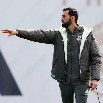 ألفارو أربيلوا يشكو "ظلماً": هل تعتقدون بأنني أستبعد داني كارفاخال لأسباب شخصية؟