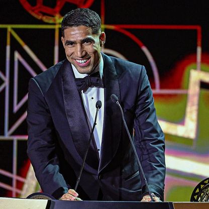 أشرف حكيمي ضمن التشكيلة المثالية بحفل "ذا بيست" وغياب صلاح ورافينيا ومبابي