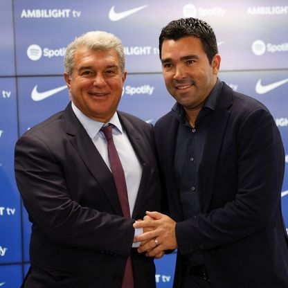 ديكو يلوّح بالرحيل عن برشلونة.. والسبب جوان لابورتا