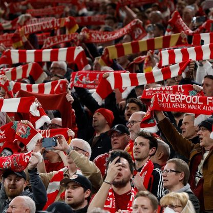 جماهير ليفربول تبدأ "موجة الاحتجاجات" في مباراة فولهام