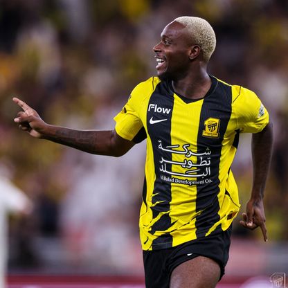 شاهد.. الاتحاد يُباغت النصر بثنائية إيلينيكينا المبكرة في كلاسيكو دوري روشن