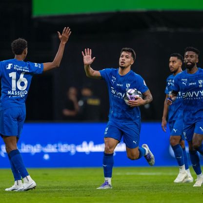 شاهد.. "العائد" ليوناردو يسجل هدفين وينقذ الهلال من فخ الأخدود في دوري روشن