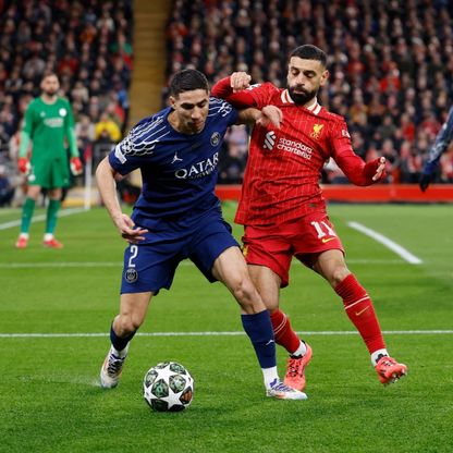 أفضل 100 لاعب بالعالم.. ما ترتيب صلاح وحكيمي ورونالدو وميسي؟