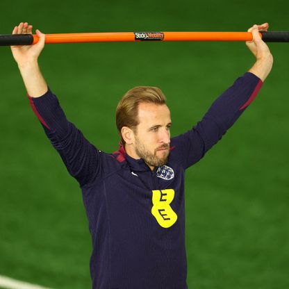 ضربة لإنجلترا.. إصابة هاري كين تربك حسابات توخيل