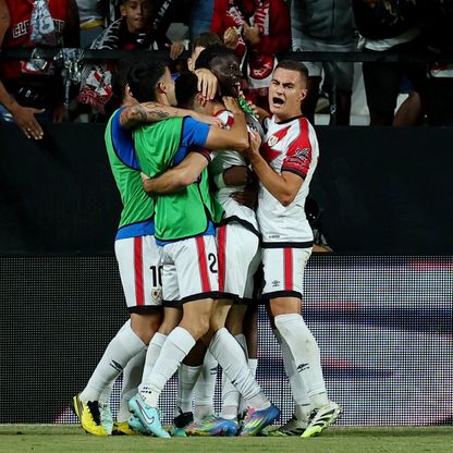 برشلونة يتعادل مع رايو وسط جدل كبير.. وغارسيا ينقذه من هزيمة ثقيلة