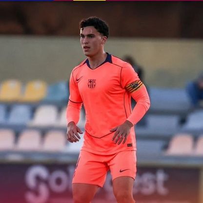 هانزي فليك يضم قائد برشلونة الرديف إلى صفوف الفريق الأول